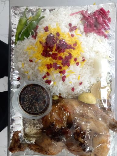 عکس رستوران و بیرون بر چهلستون