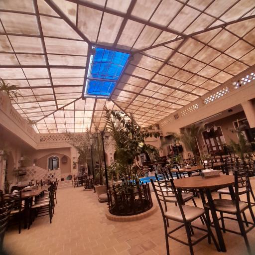 عکس اقامتگاه بومگردی و رستوران خان نشین نایین