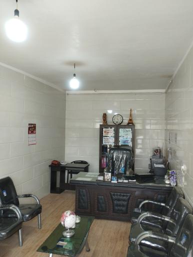 عکس مشاور املاک فرزانه