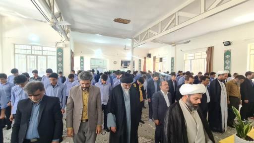 عکس دبیرستان نمونه فرهنگ رسولیان