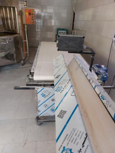 عکس نانوایی مهرگان