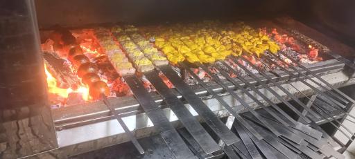 عکس کباب ساطوری تک بناب