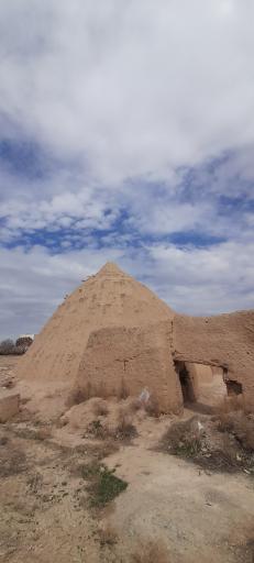 عکس یخدان بسطام