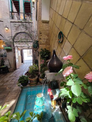 عکس خانه تاریخی مقدم و عمارت خلیفه