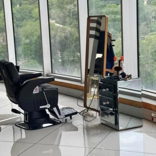 عکس آرایشگاه و سالن زیبایی مردانه پوراندخت 