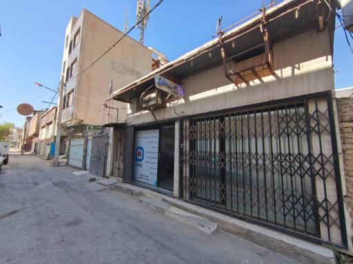 عکس بیمه سامان