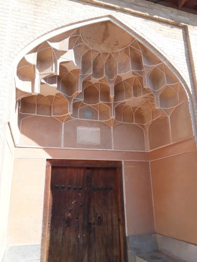 عکس تکیه میر فندرسکی