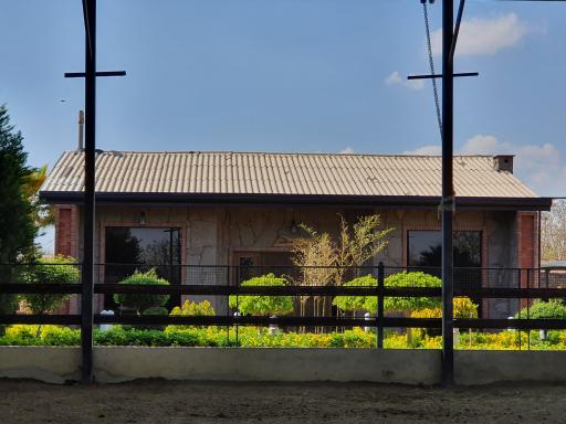 عکس باشگاه سوارکاری آیندگان