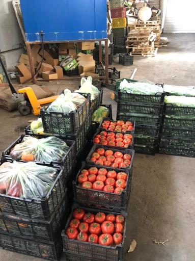 عکس انباربسته‌بندی‌میوه‌وصیفی‌جات‌برادران‌پوررضا