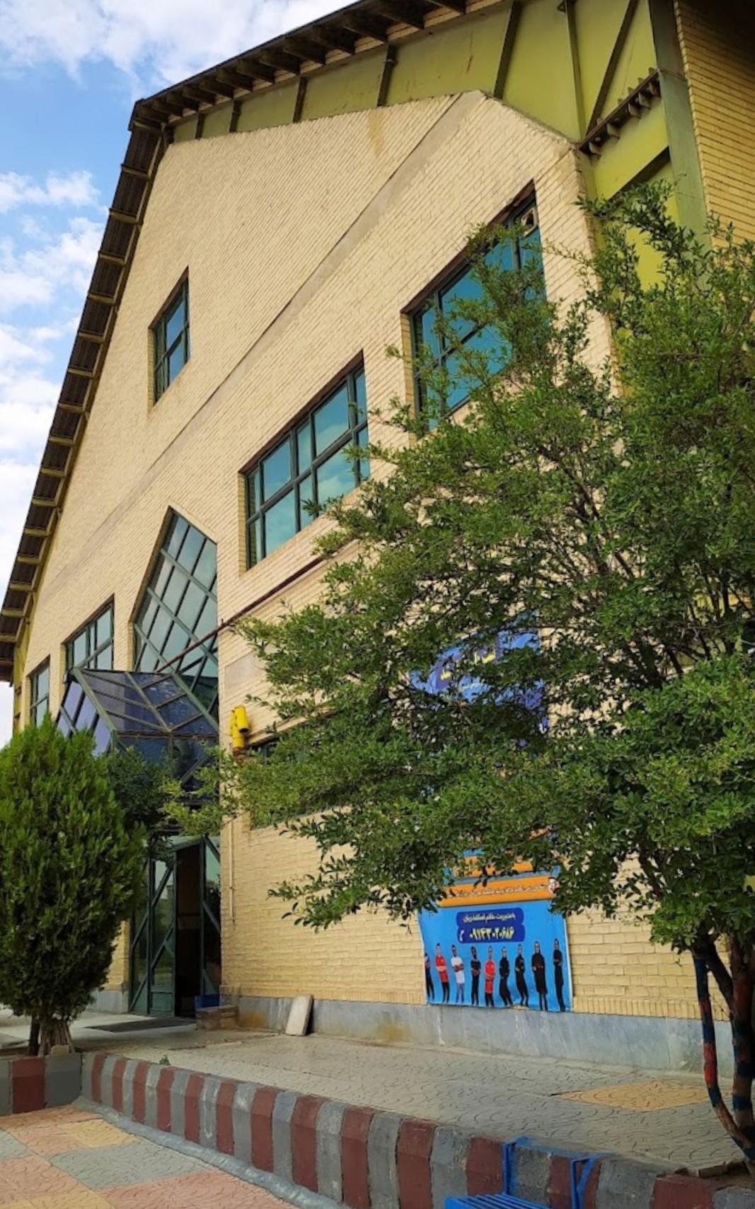 عکس استخر شیرجه قهرمانی میرداماد تبریز