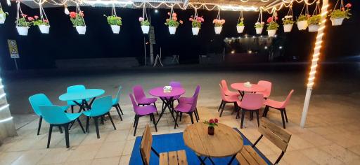 عکس بستنی سرخ کرده آوش