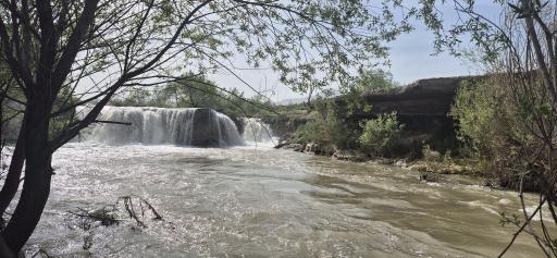 عکس آبشار باراندوز