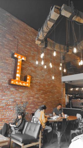 عکس کافی شاپ آقا رحیمی