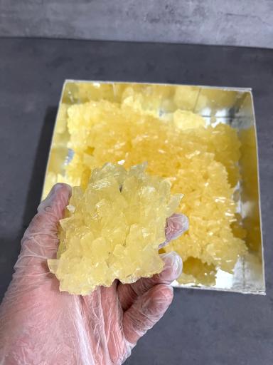 عکس قند و نبات آرمان