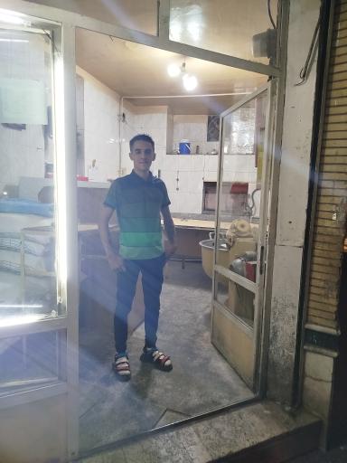 عکس نان بربری سعدی