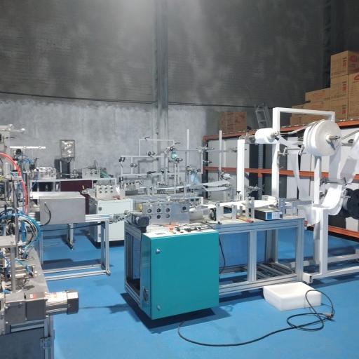 عکس تولیدی ماسک بهداشتی پیشگامان عصر جدید