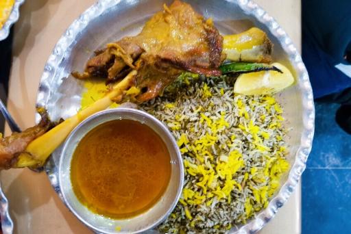 عکس چلوکبابی هفت برادران حاجی عباسی