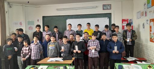 عکس دبیرستان متوسطه دوره اول نیک خلق