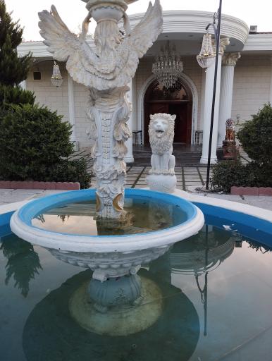 عکس باغ تالار کسری