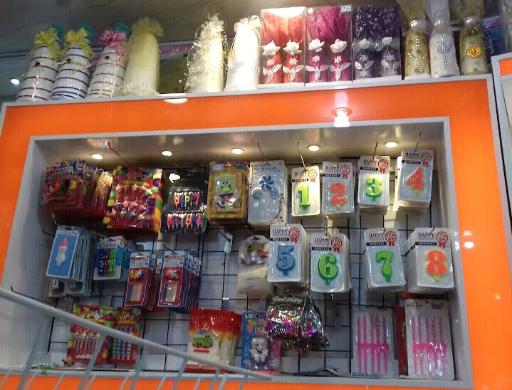 عکس قنادی ماه بانو