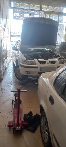 عکس تعمیرگاه علی