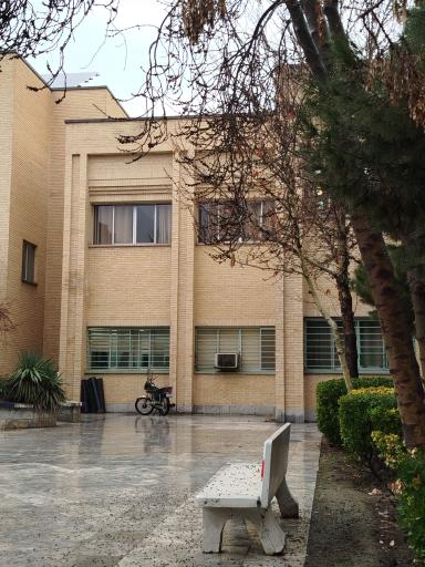 عکس دانشکده ادبیات و علوم انسانی دکتر علی شریعتی