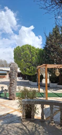 عکس باغ تالار کسری