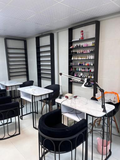 عکس سالن زیبایی VIP عادله نیکخواه