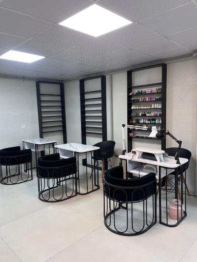 عکس سالن زیبایی VIP عادله نیکخواه