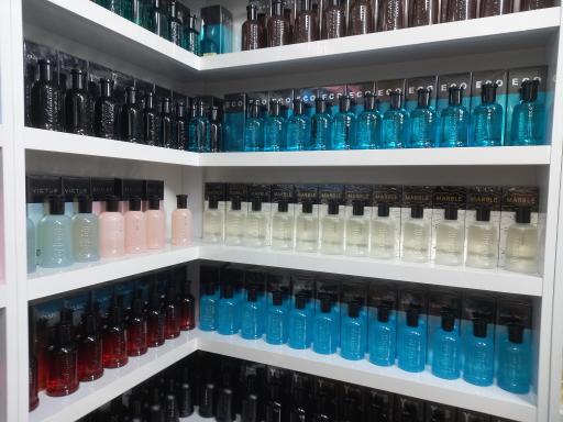 عطر و ادکلن بهزاد
