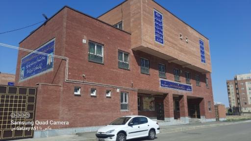 عکس دبیرستان دخترانه شهید هندویان 