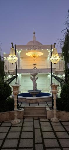 عکس باغ عمارت کسری