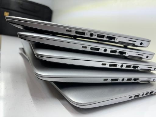 عکس لپتاپ استوک اذرون