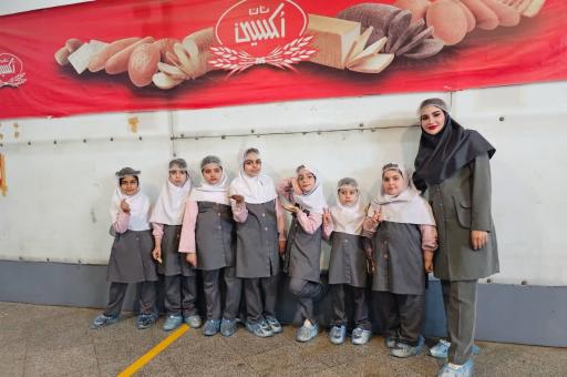 عکس دبستان و پیش دبستانی دخترانه لاله های علم