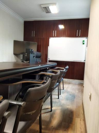 عکس اجاره کلاس درسی