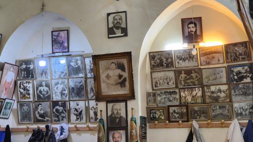 عکس زورخانه طلاچی