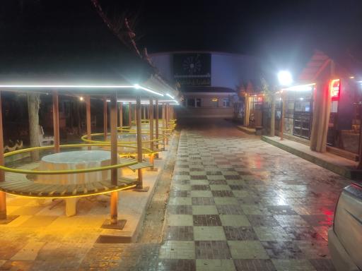 عکس شهربازی سرپوشیده قاصدک