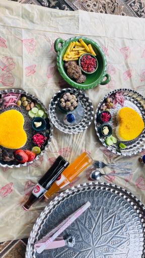 عکس باغ رستوران والیوه
