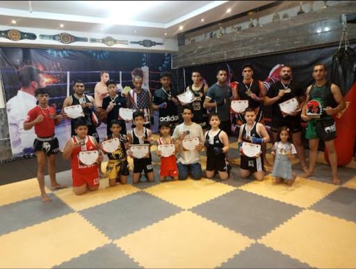 عکس آکادمی دیناروند کیک بوکس