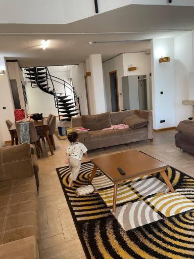 عکس هتل گردشگری شهر