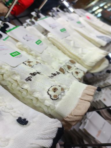 عکس فروشگاه جوراب پانی