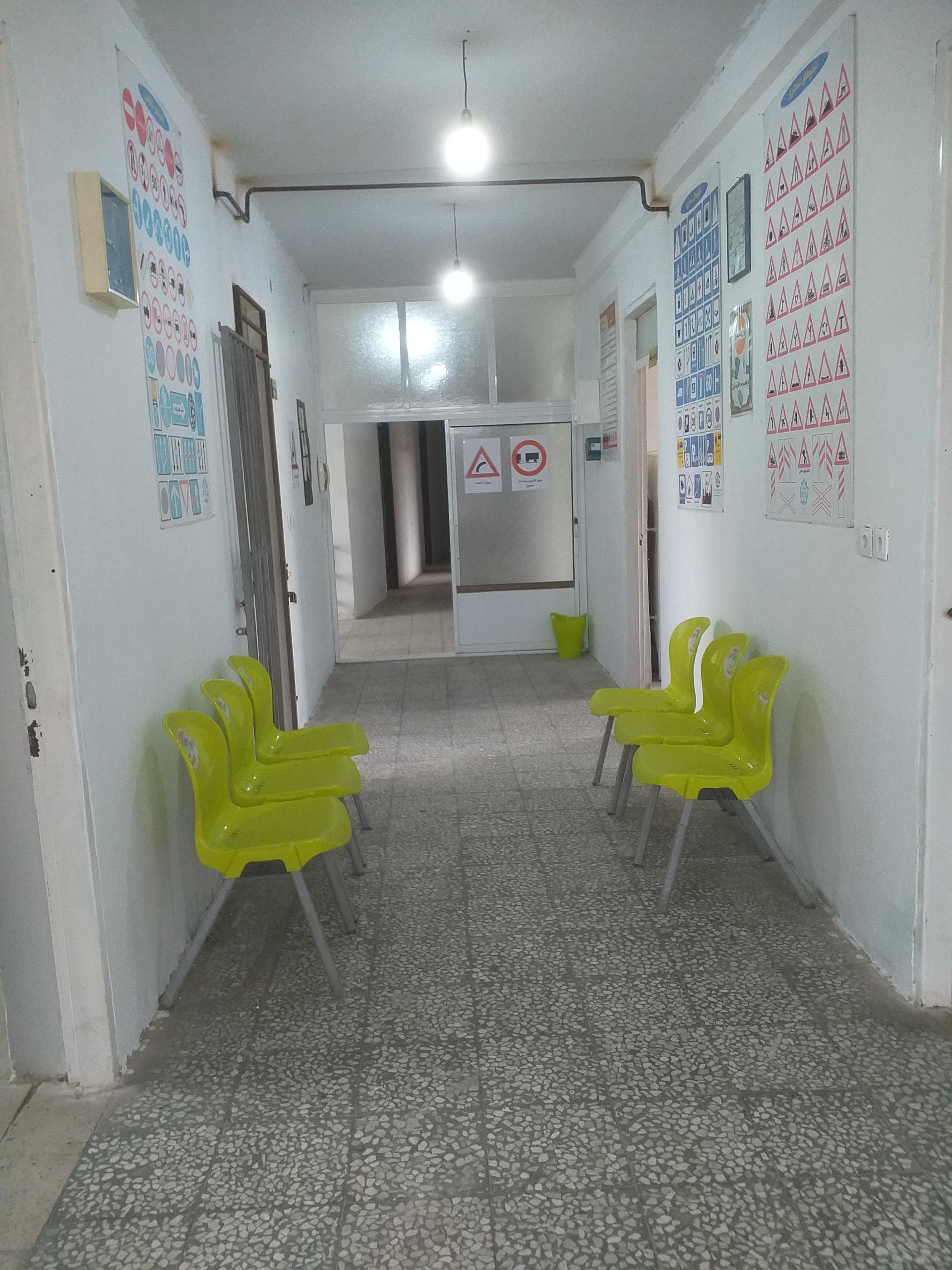 عکس آموزشگاه رانندگی خزر رودسر