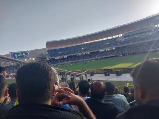 عکس ورزشگاه پارس