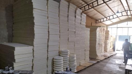 عکس تولید فوم سرد مبلمان