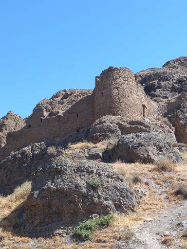 عکس قلعه پولاد