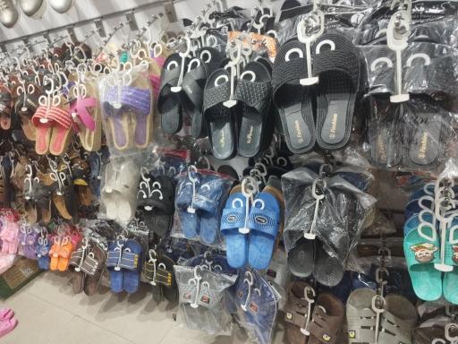 عکس کفش و دمپایی درودی