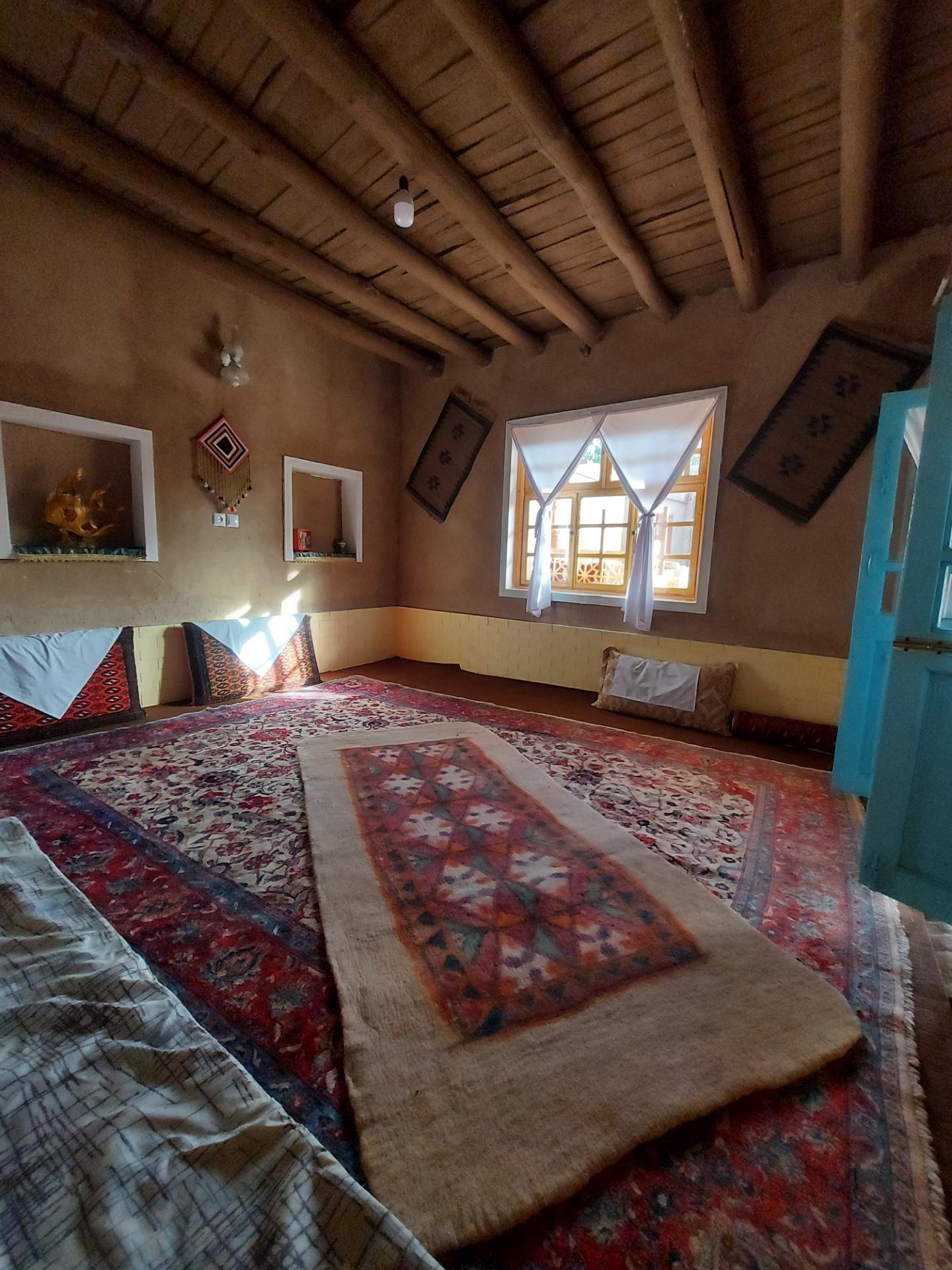 عکس اقامتگاه سنتی و بومگردی طوس