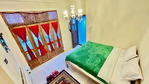 عکس هتل سنتی بازار اصفهان