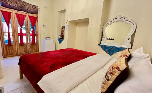 عکس هتل سنتی بازار اصفهان