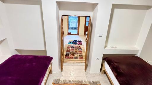 عکس هتل سنتی بازار اصفهان